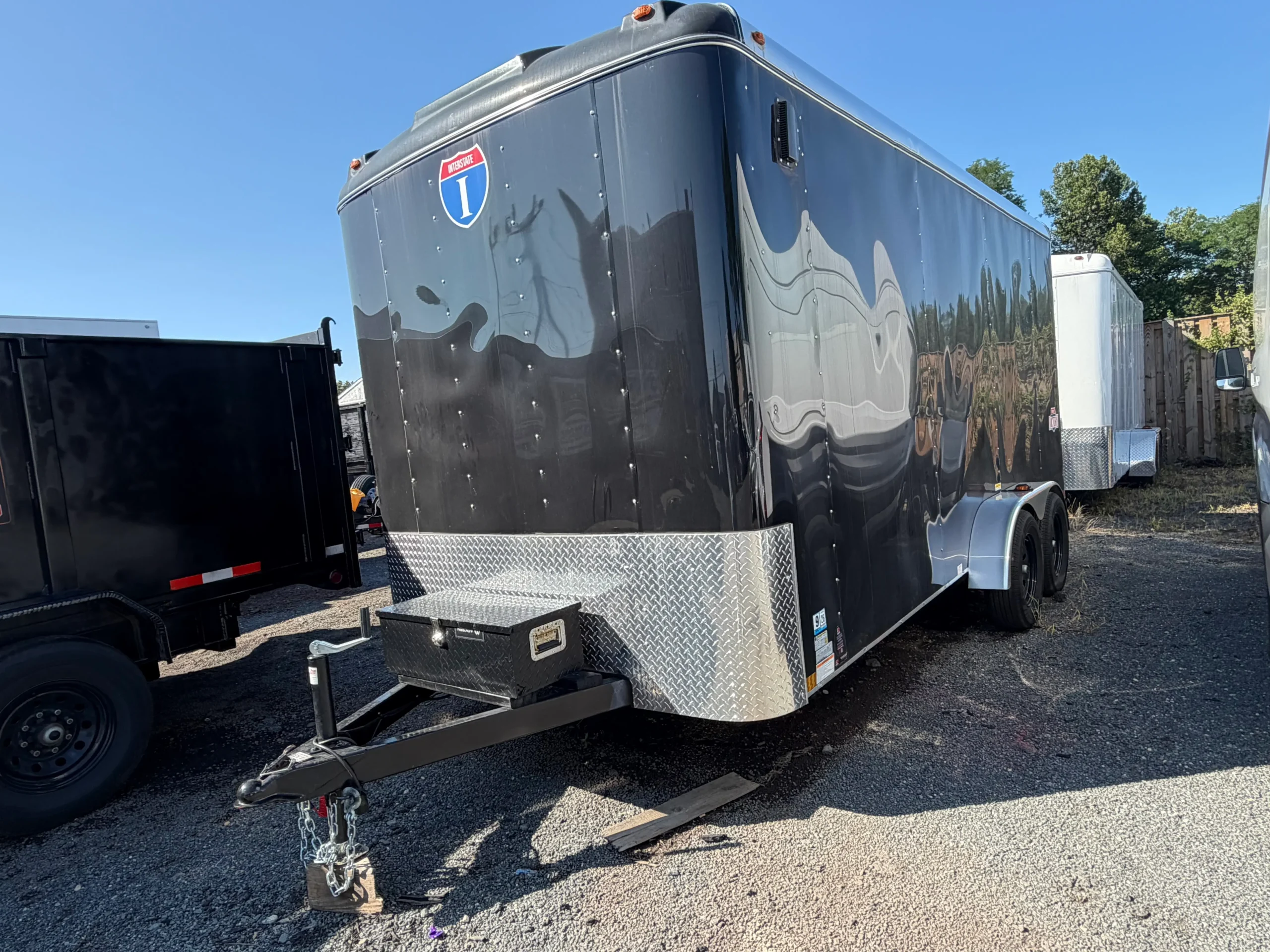 BLS-PRO enclosed trailer interior